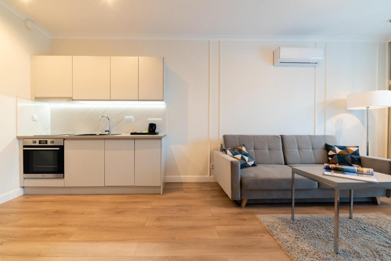 Apartment Warsaw Residence *